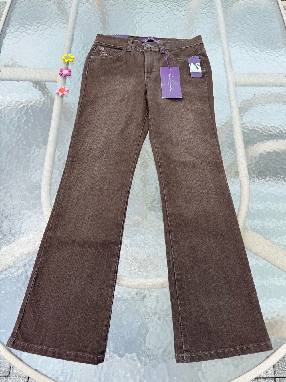 🤎🤍NWT Gloria Vanderbilt Alana Bootcut Jeans 8P Vintage 2013 Brown Flare Petite